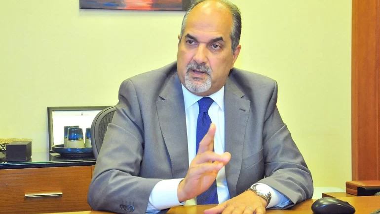أيمن عبد الحميد نائب رئيس مجلس الإدارة والعضو المنتدب لشركة التعمير للتمويل العقارى "الأولى"
